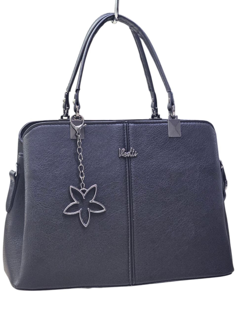 Дамска чанта Vedis - Българско производство Дамска чанта Vedis от естествена кожа – елегантна чанта, произведена в България