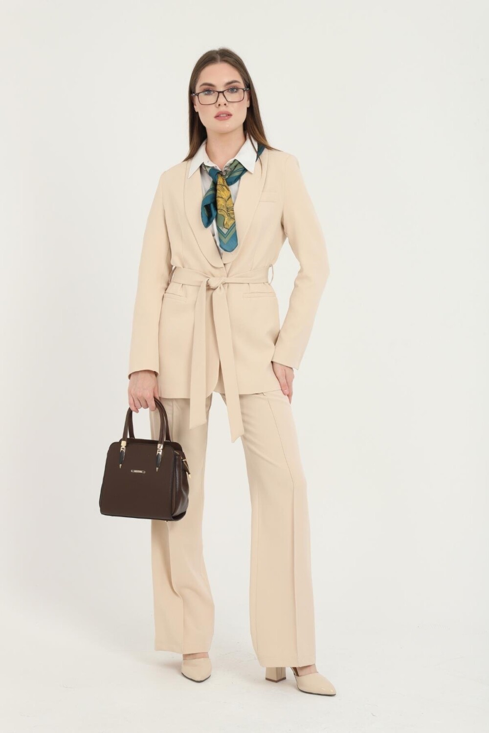 Silver & Polo SP1136 дамска чанта в тъмно кафяв цвят | Еко кожа, стил и качество Дамска чанта Silver & Polo SP1136 тъмно кафява – елегантна чанта от еко кожа