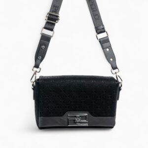 Дамска чанта Silver Polo SP1257 – Черна | Оригинал Silver Polo Дамска чанта Silver Polo SP1257 черна – елегантна и стилна