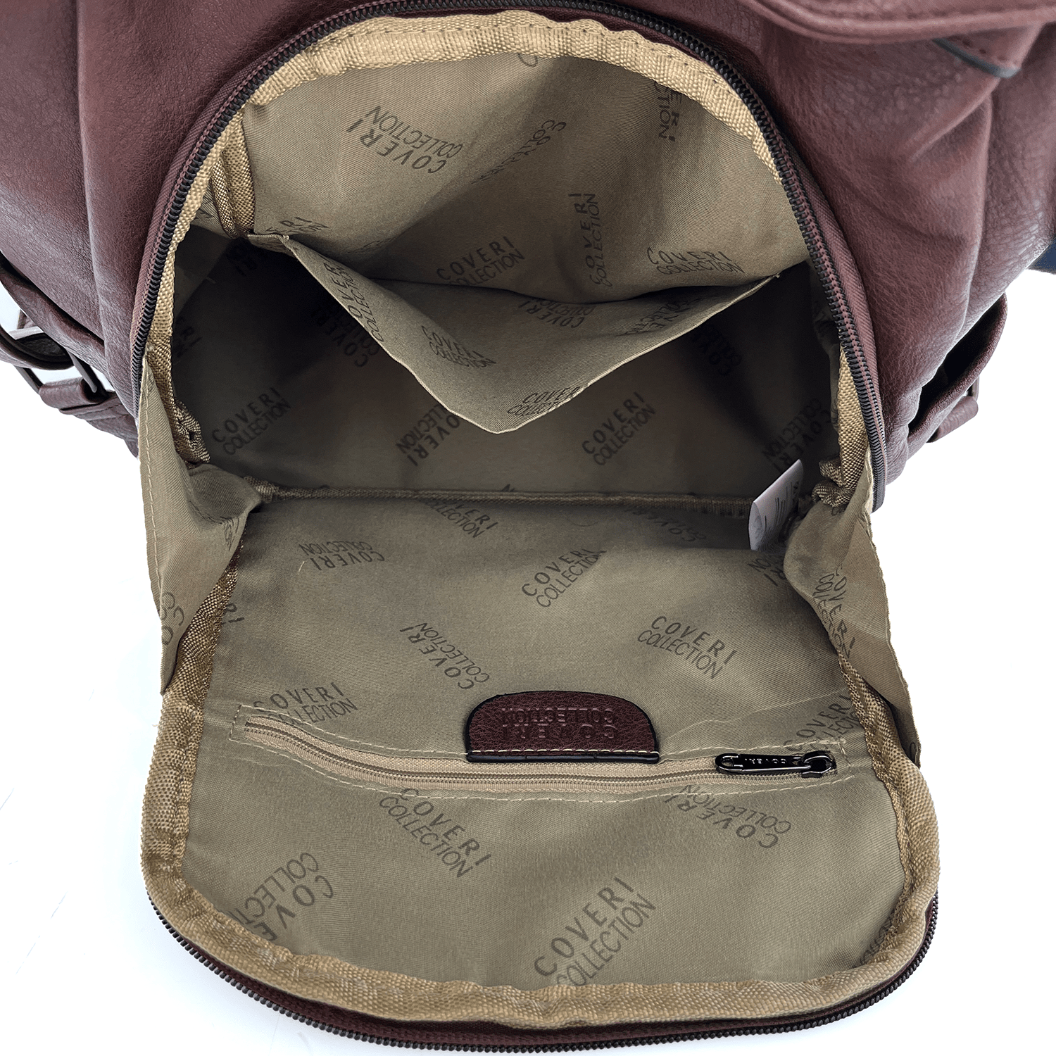 Луксозна дамска 2 в 1 раница и чанта от еко кожа – тъмно кафява 2 Луксозна дамска 2 в 1 раница и чанта от еко кожа Coveri Collection – тъмно кафява