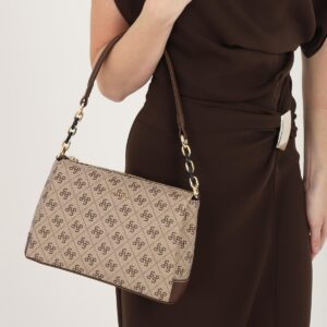 Дамска чанта Silver & Polo тъмно бежова с монограмен десен и къса дръжка