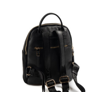 Silver & Polo SİYAH-MAT SİYAH 3 Черна дамска раница Silver & Polo от еко кожа със златисти ципове – ежедневна раница за жени.