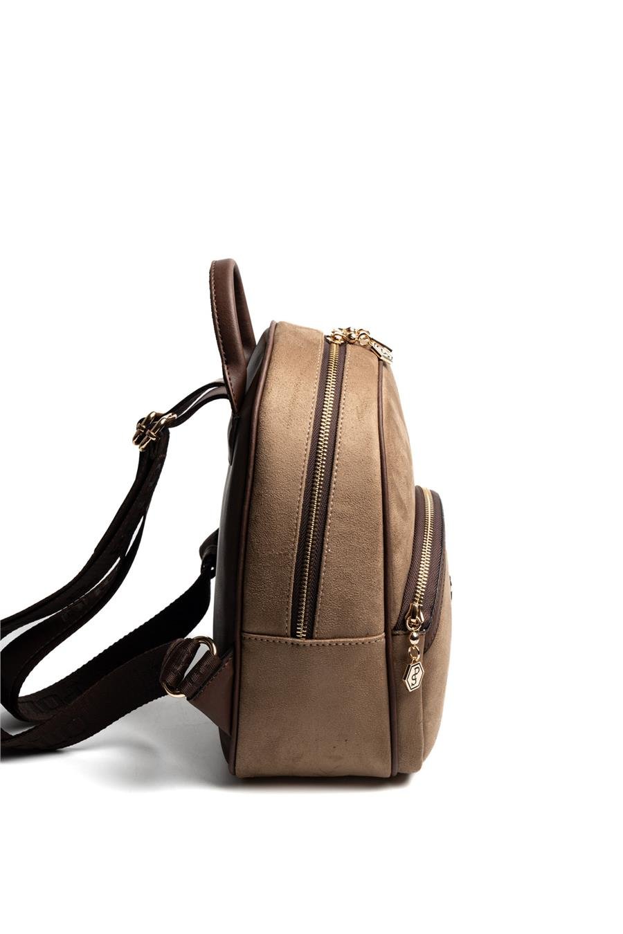 Silver & Polo SP945 Kadın Sırt Çantası Süet Vizon-Kahve 2 – Копие Черна дамска раница Silver & Polo SP945 – елегантна ежедневна раница с преден джоб и златисти детайли.