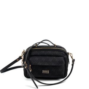 Черна дамска чанта с монограм – crossbody модел през рамо с регулируема дръжка.