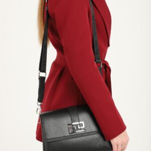 Черна кросбоди дамска чанта Silver & Polo SP1009 от еко кожа с регулираща се презрамка и метална закопчалка