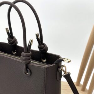 Дамска чанта Vshine 3098 черна – елегантна чанта с къси дръжки и дълга презрамка