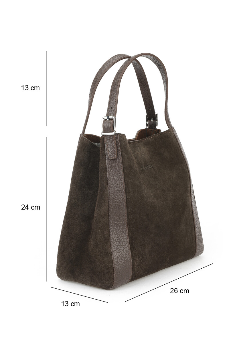 Дамска чанта от естествена кожа – тъмнокафява, елегантен модел през рамо Дамска чанта от естествена кожа тъмнокафява, модел за носене през рамо с дълга презрамка