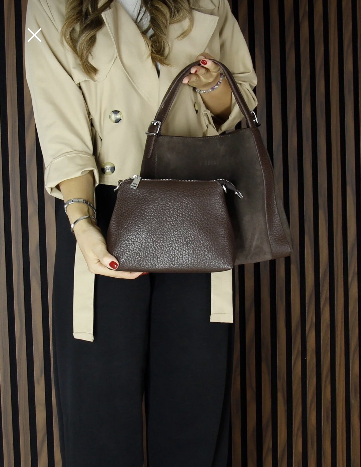 Дамска чанта от естествена кожа – тъмнокафява, елегантен модел през рамо Дамска чанта от естествена кожа тъмнокафява, модел за носене през рамо с дълга презрамка