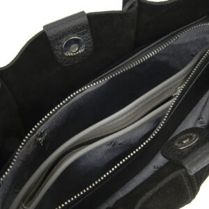 Дамска чанта от естествен велур в черен цвят с дълги дръжки