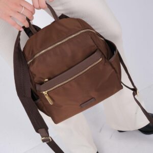 Дамска раница Silver & Polo тъмно кафява – елегантна градска раница с ципове и регулируеми презрамки