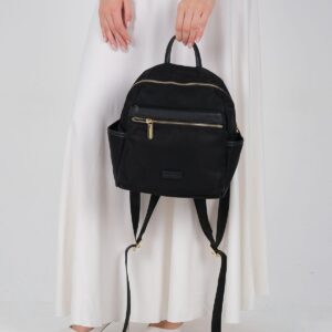 Дамска раница Silver & Polo черна – елегантна градска раница с ципове и регулируеми презрамки