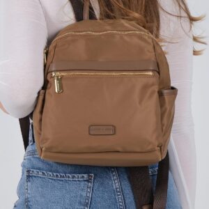 Дамска раница Silver & Polo тютюнев цвят – елегантна градска раница с ципове и регулируеми презрамки