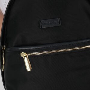 Дамска раница Silver & Polo SP1212 черна – стилна малка раница с преден джоб и цип, подходяща за ежедневие