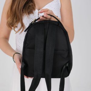 Дамска раница Silver & Polo SP1212 черна – стилна малка раница с преден джоб и цип, подходяща за ежедневие