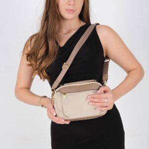 Дамска чанта Silver & Polo SP1222 в пясъчно бежово от тъкан сатен с дълга регулируема презрамка