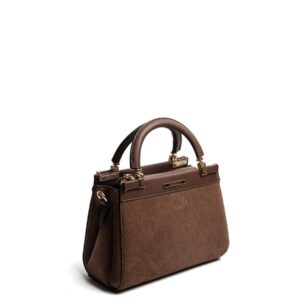 Тъмно кафява дамска чанта с дълга презрамка и къси дръжки елегантен модел