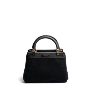 Черна дамска чанта с дълга презрамка и къси дръжки елегантен модел