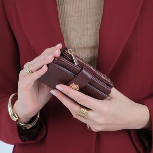 Дамски кожен портфейл Silver & Polo SP1199 с цип – червен цвят