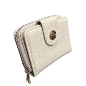 Малко дамско портмоне бежово от еко кожа с копче и цип за монети