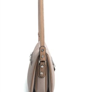 Дамска чанта Silver&Polo в цвят визон лате от водоустойчива еко кожа с регулируема дръжка