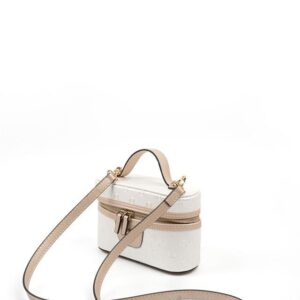 Седефена дамска чанта Silver&Polo от еко кожа с елегантен дизайн и регулируема презрамка.